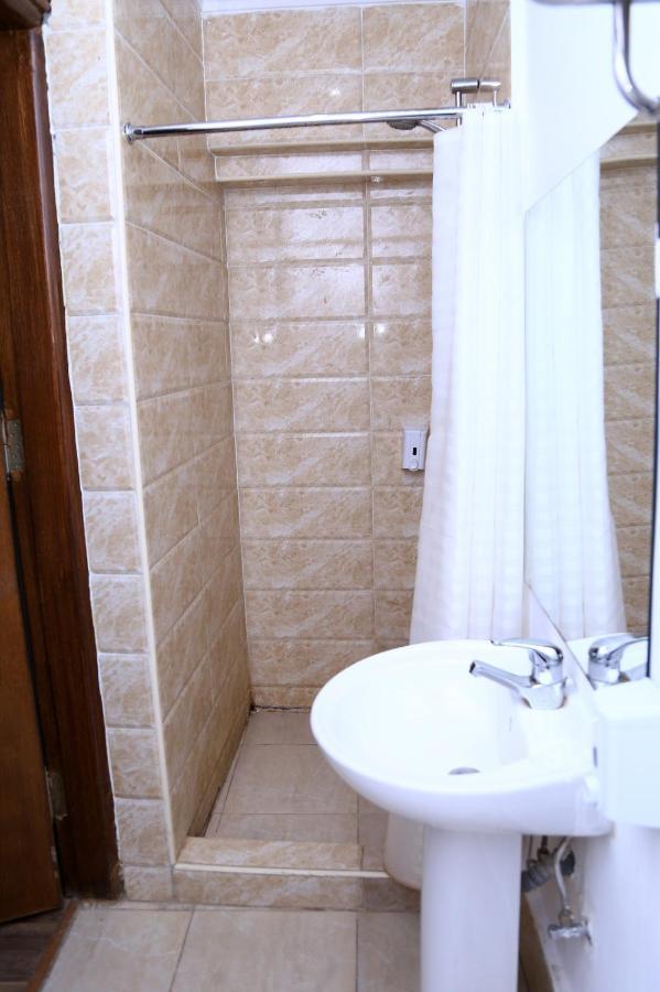 Lilly Rooms And Studio Хургада Экстерьер фото