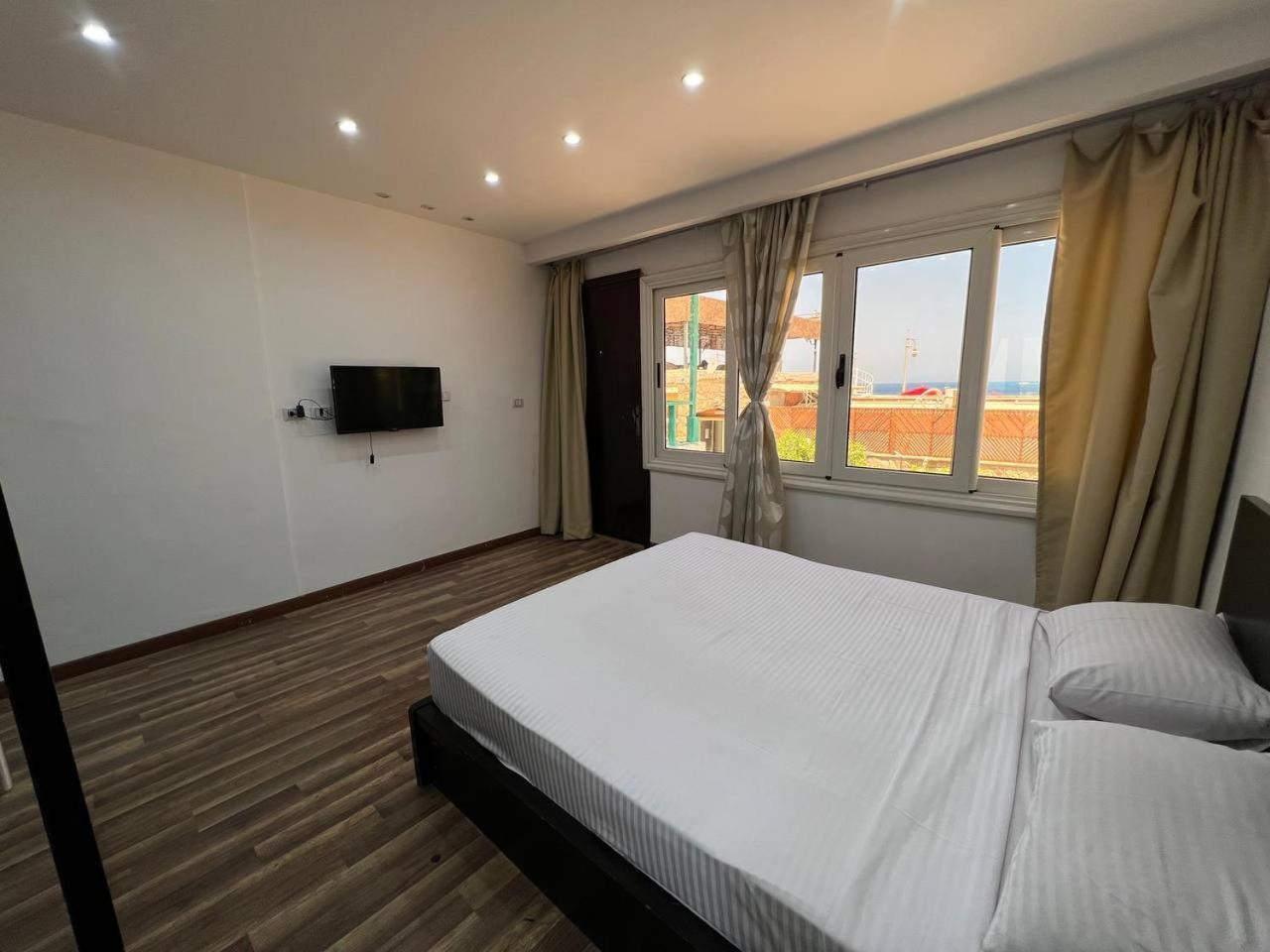 Lilly Rooms And Studio Хургада Экстерьер фото