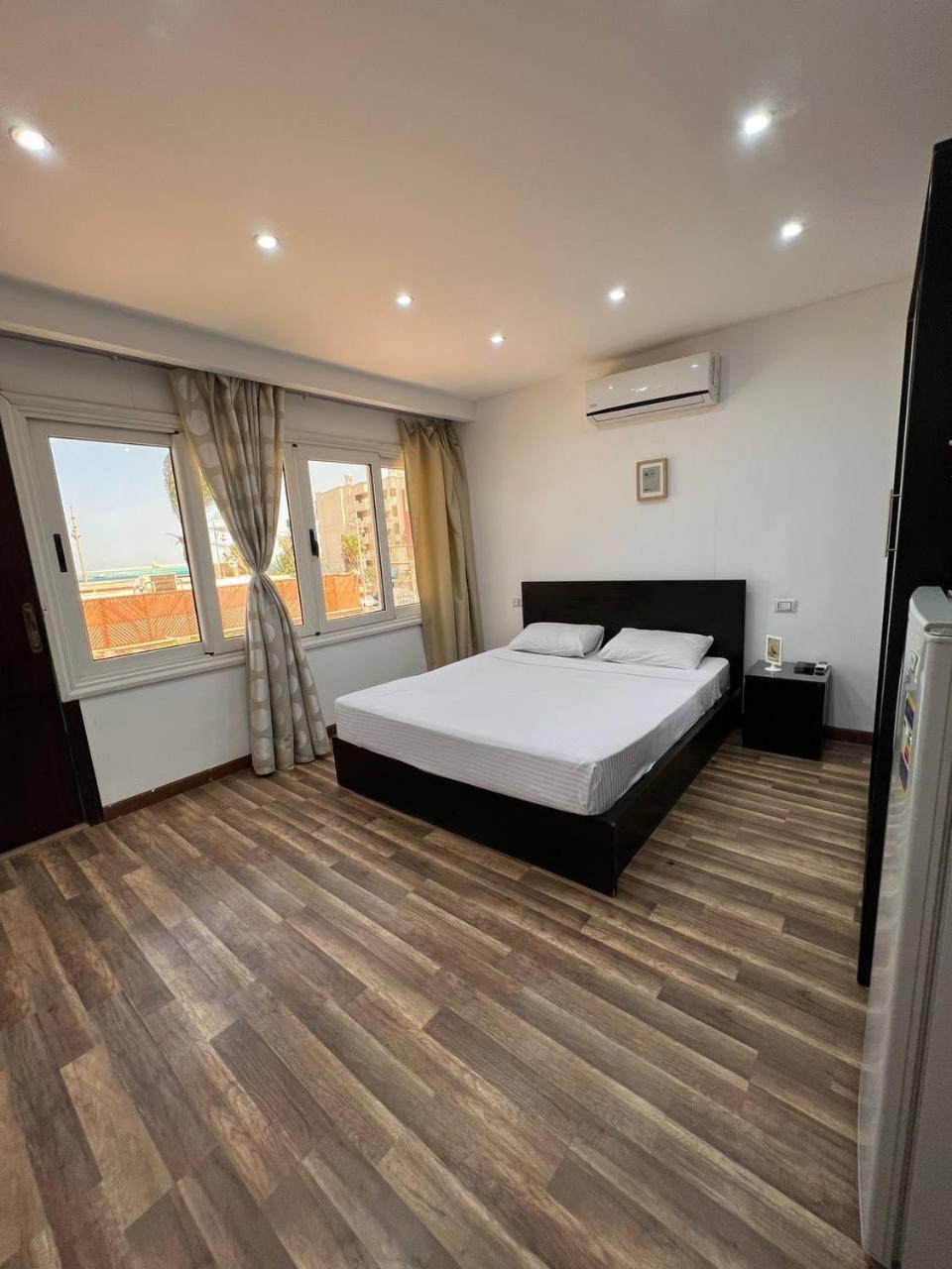 Lilly Rooms And Studio Хургада Экстерьер фото