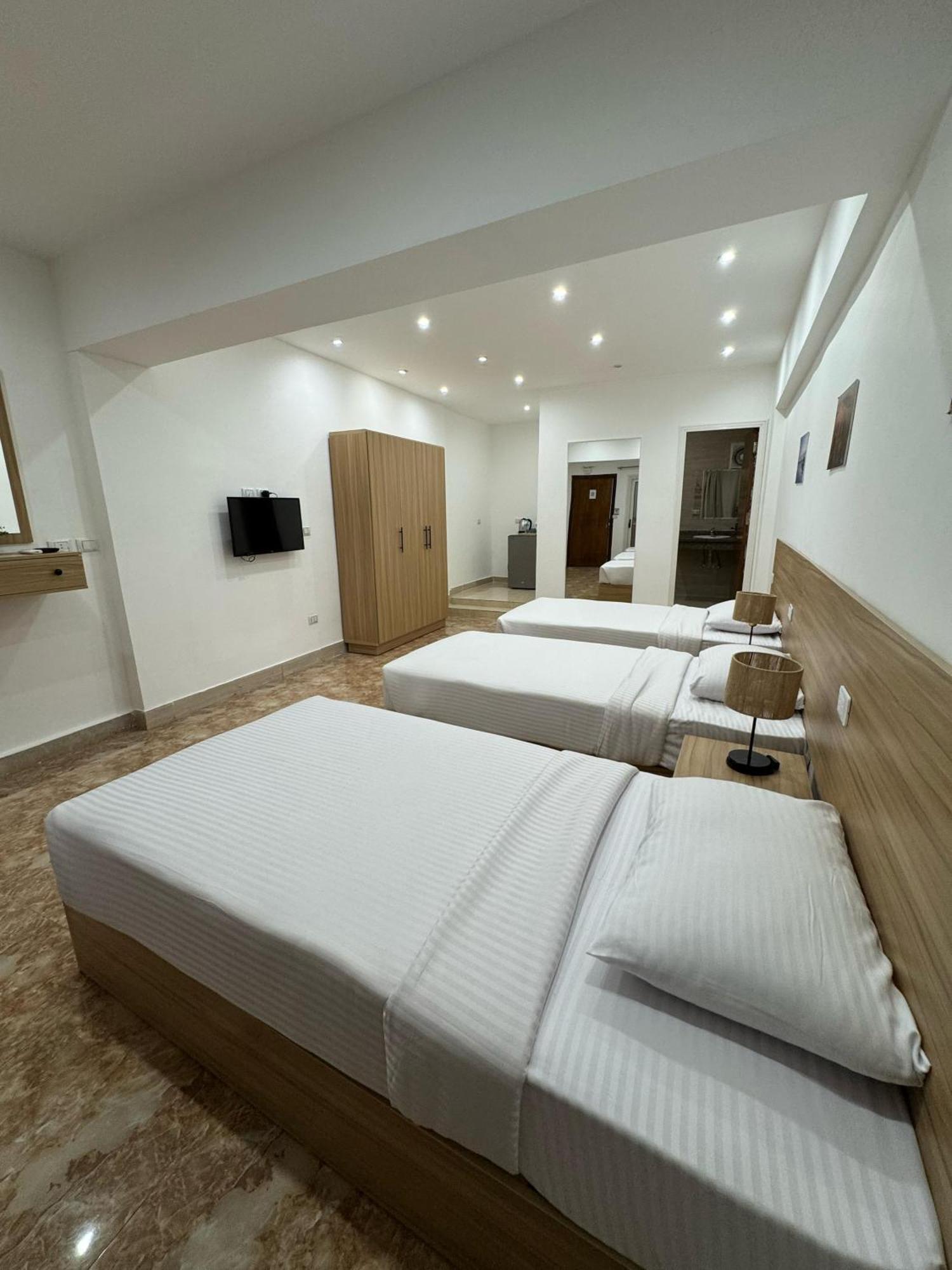 Lilly Rooms And Studio Хургада Экстерьер фото